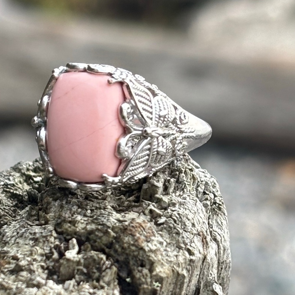 LIKE NEW Karis Oregon Peach Opal 4.65 ctw Butterfly Ring Platinum Bond Size 8-9